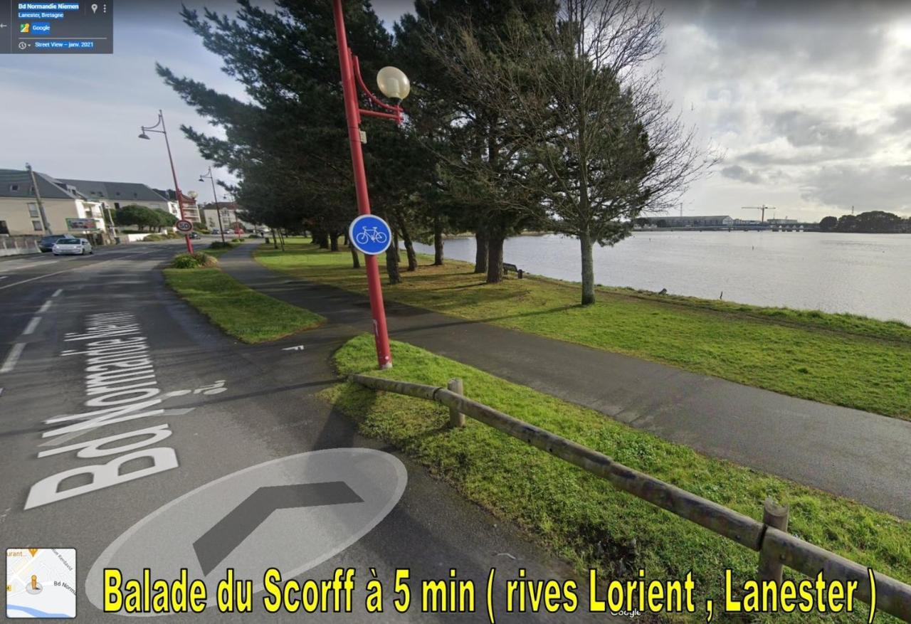 Update Location Lanester Exterior photo